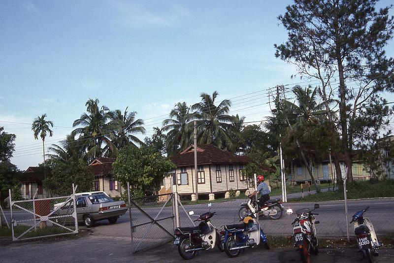 WT 0700 107-15 Malaysia.jpg